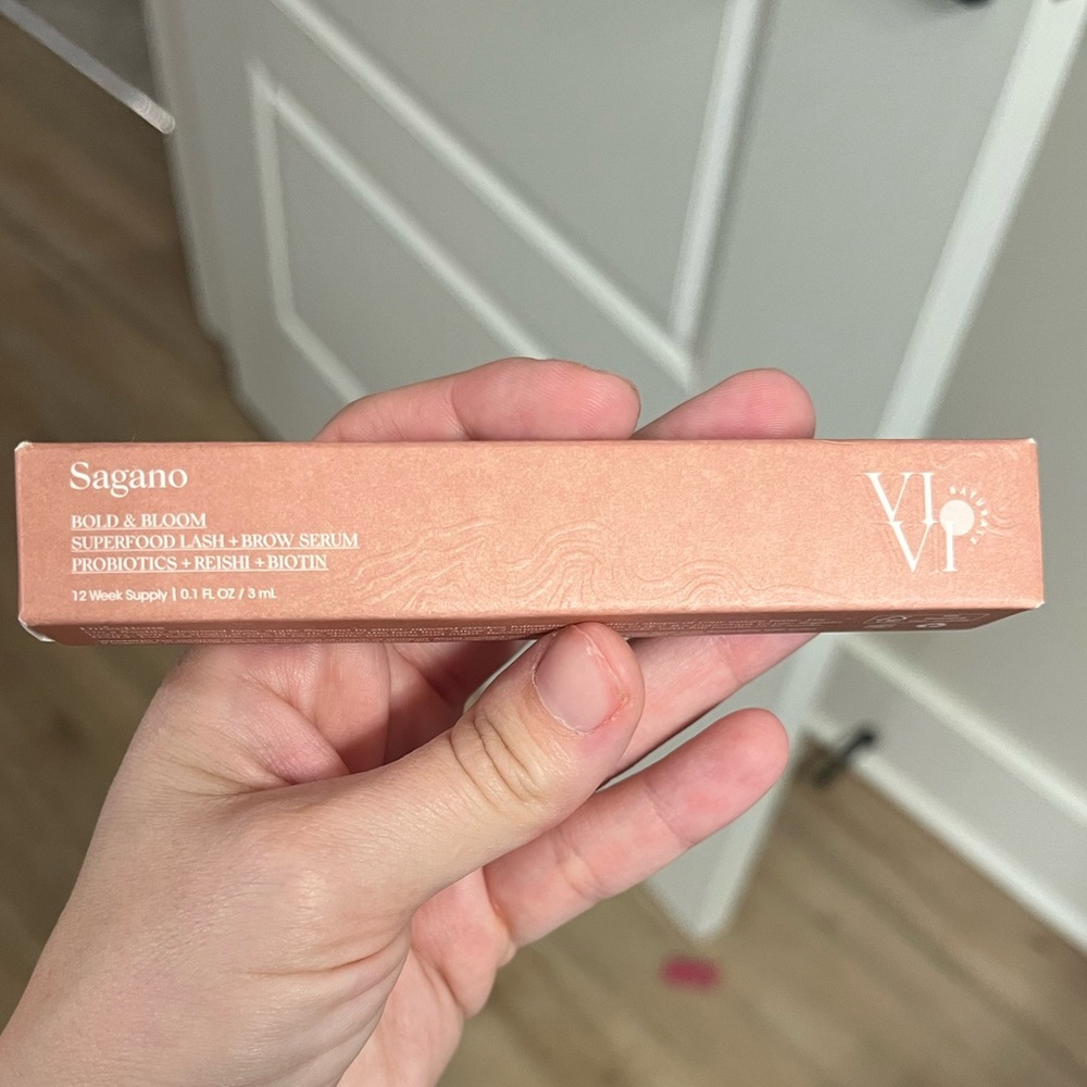 Viví Naturals Sagano Lash + Brow Growth Serum